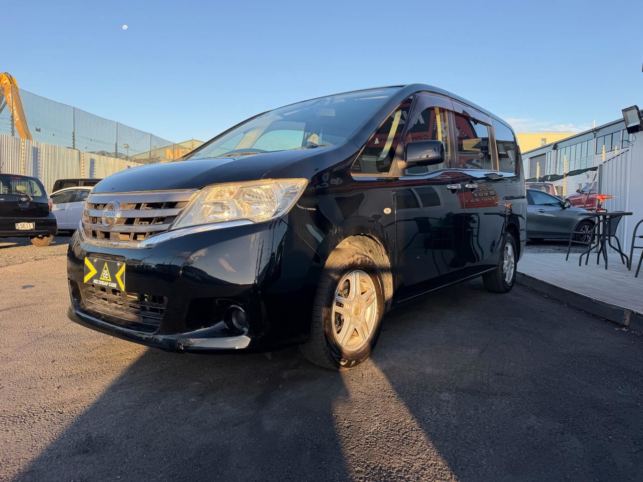 Vehicle image 3
