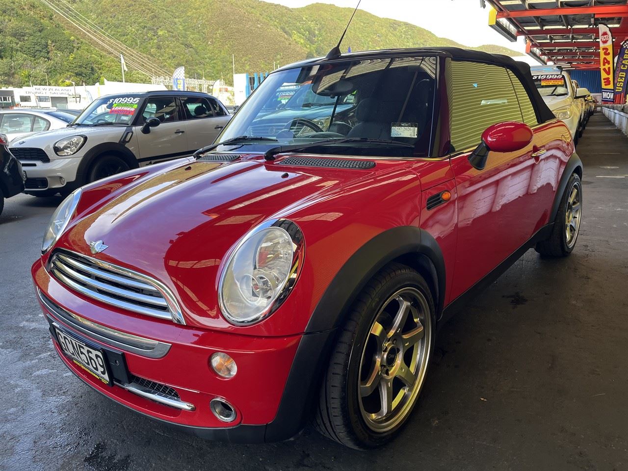 Vehicle image 3