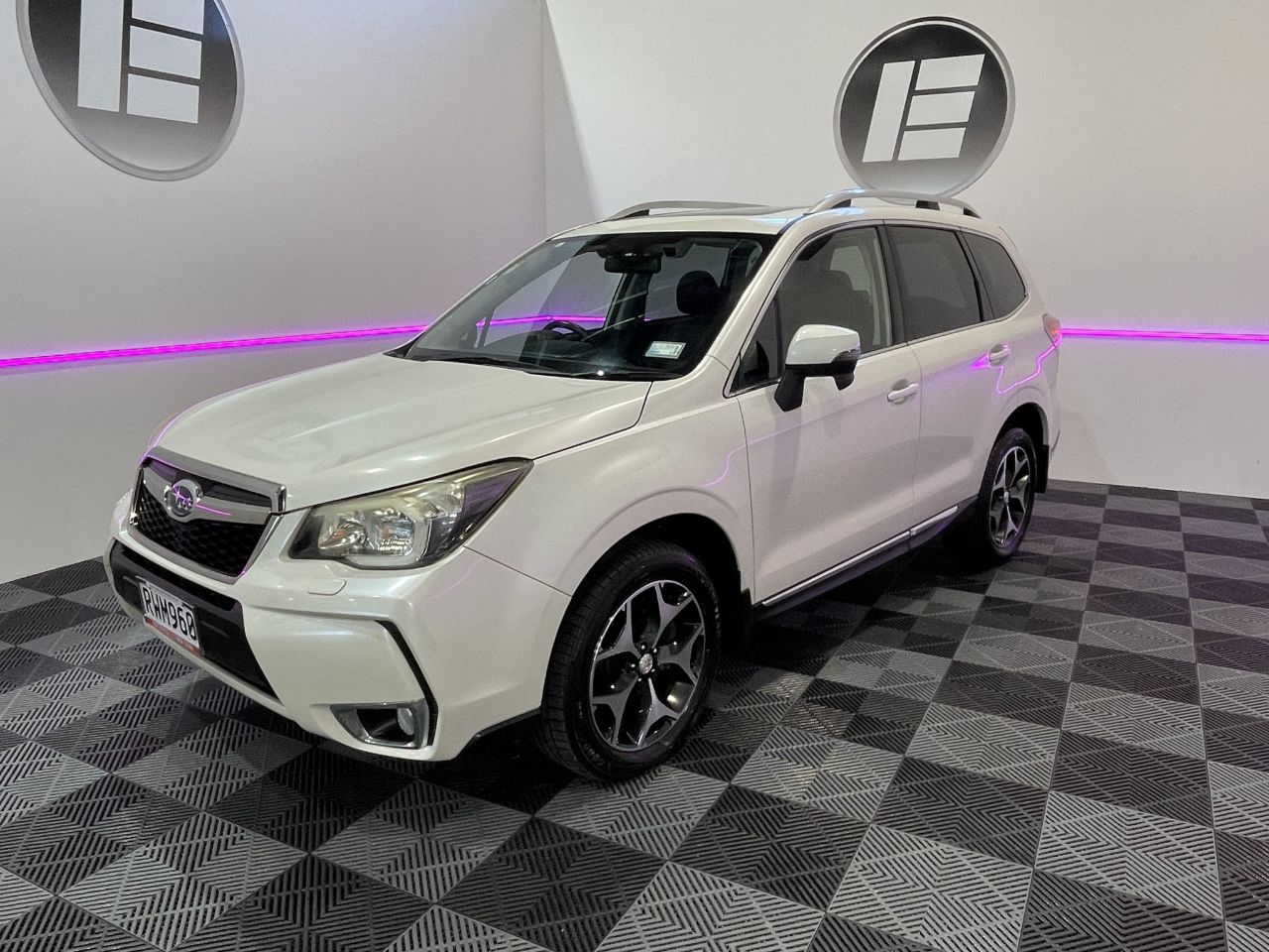 Vehicle image 3
