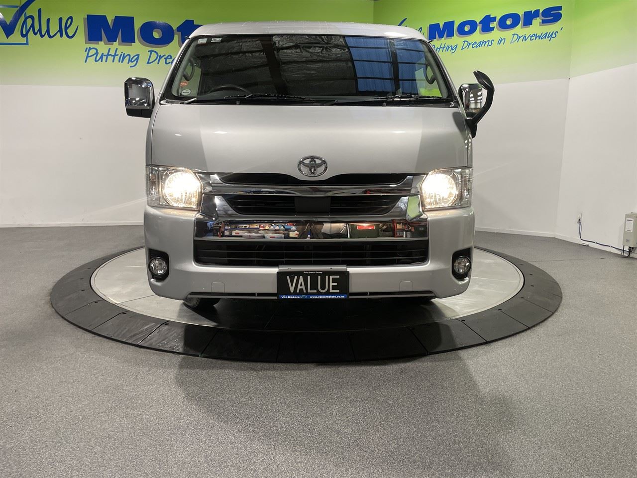 Vehicle image 2