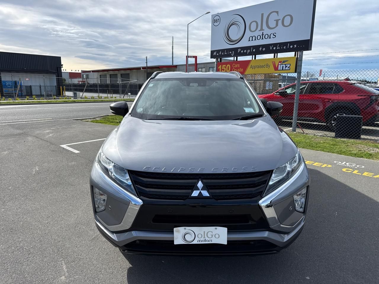 Vehicle image 3