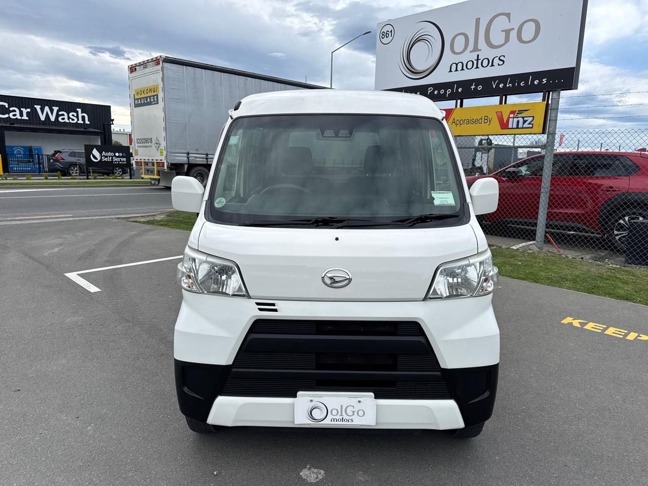 Vehicle image 3