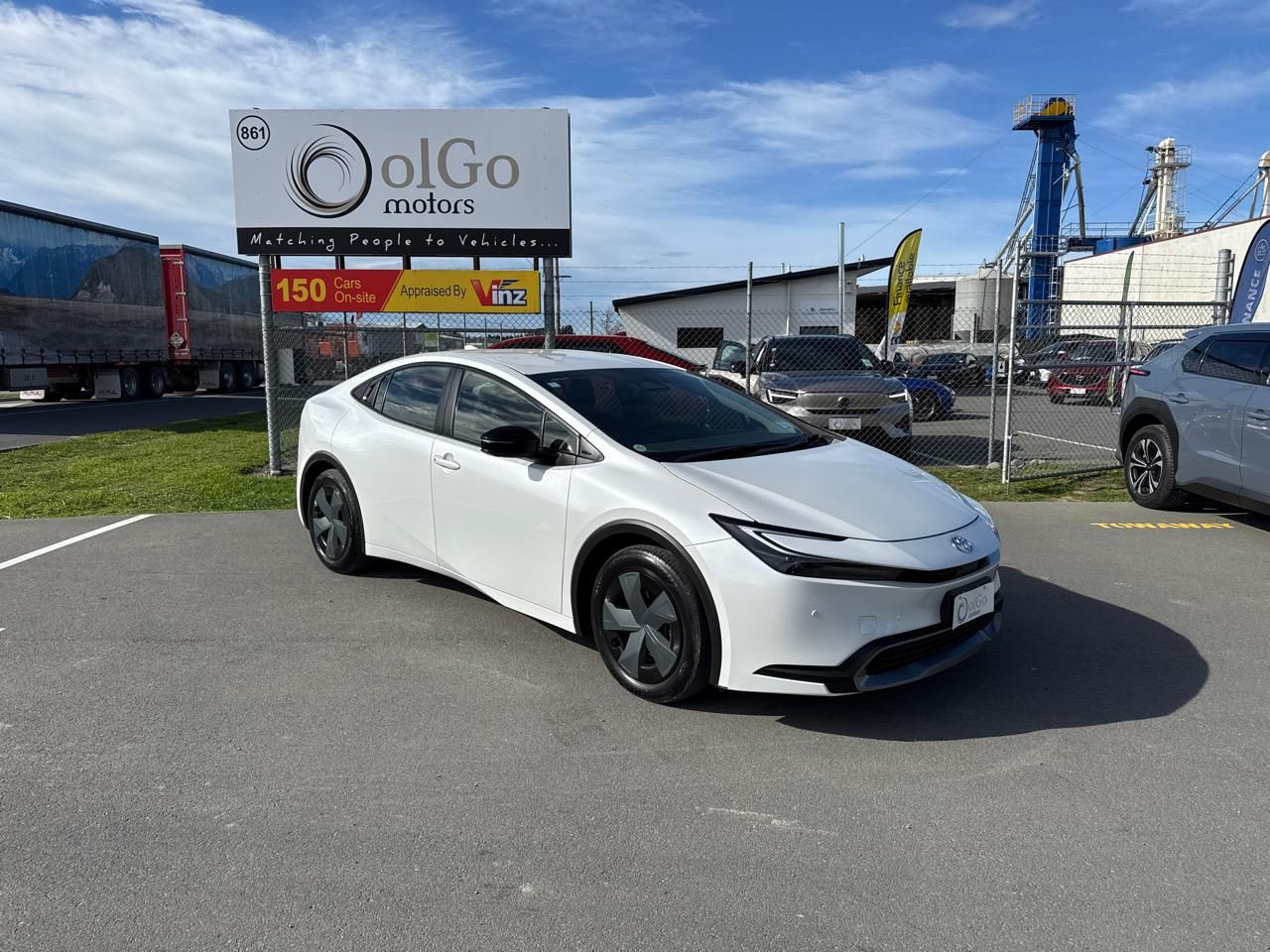 Vehicle image 1