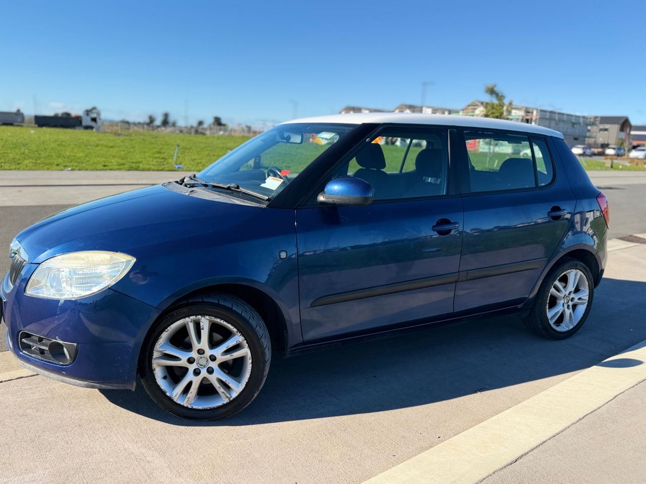 Vehicle image 2