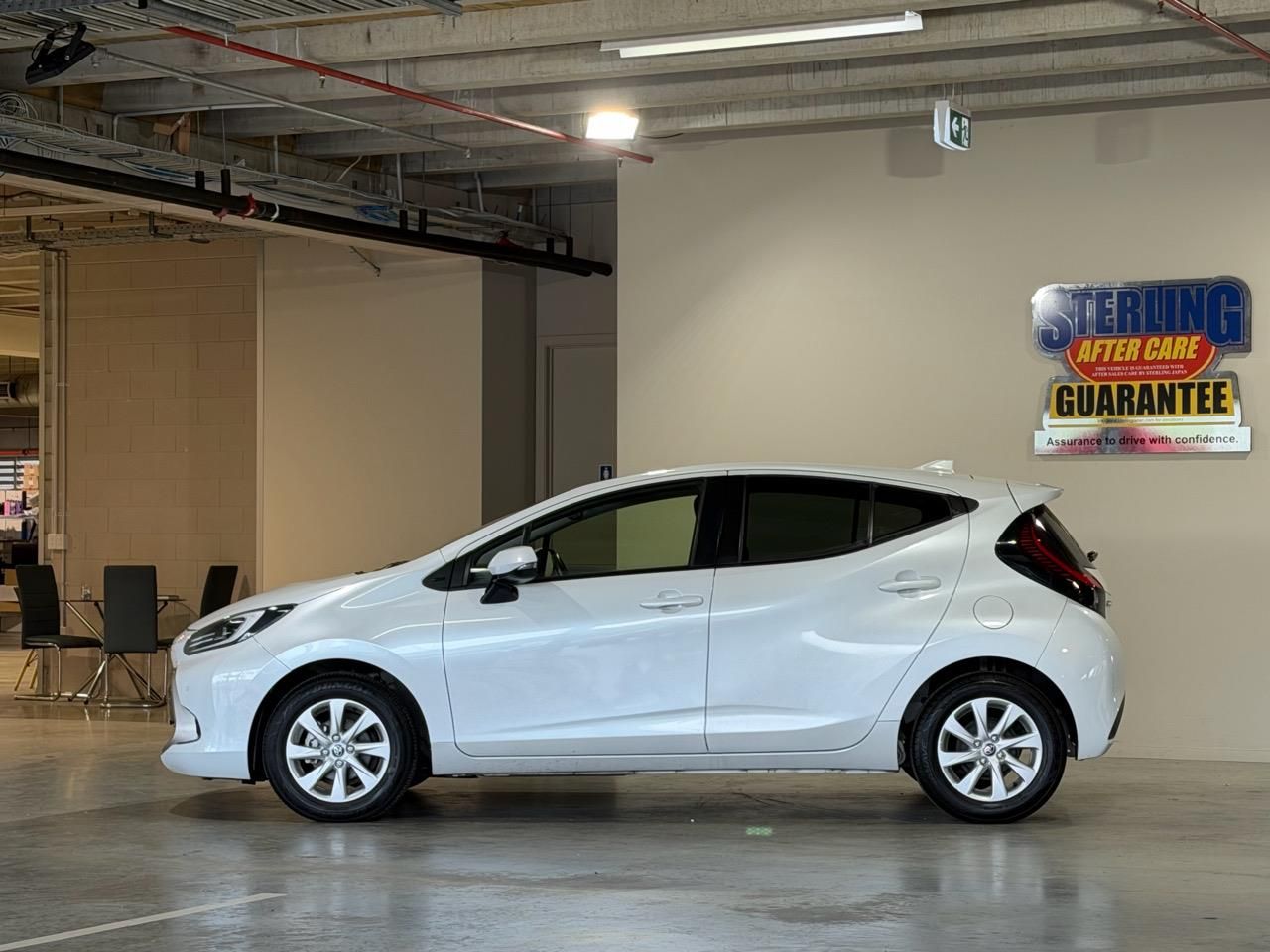 Vehicle image 5