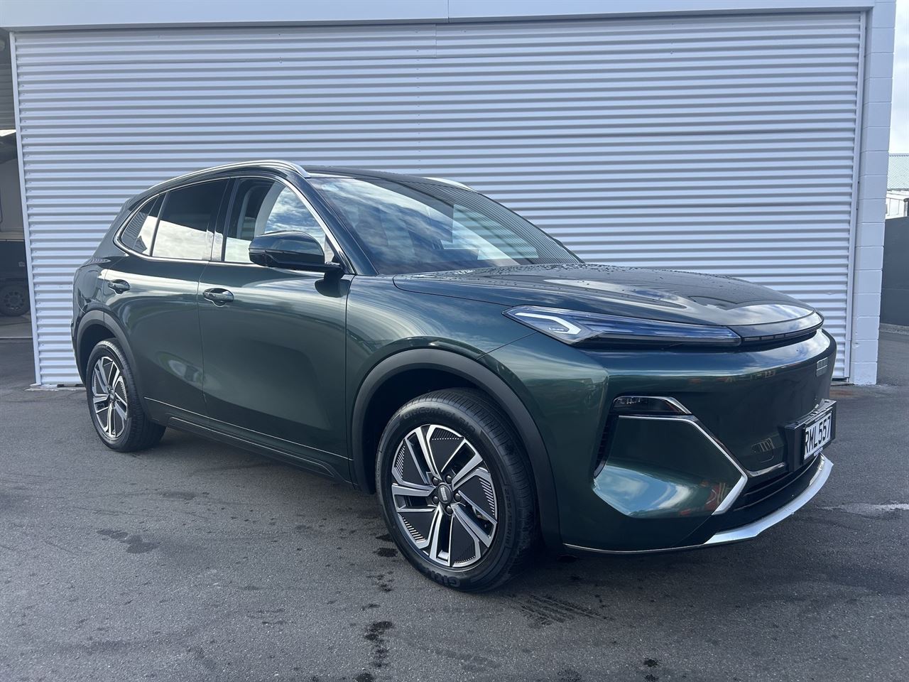 Vehicle image 1