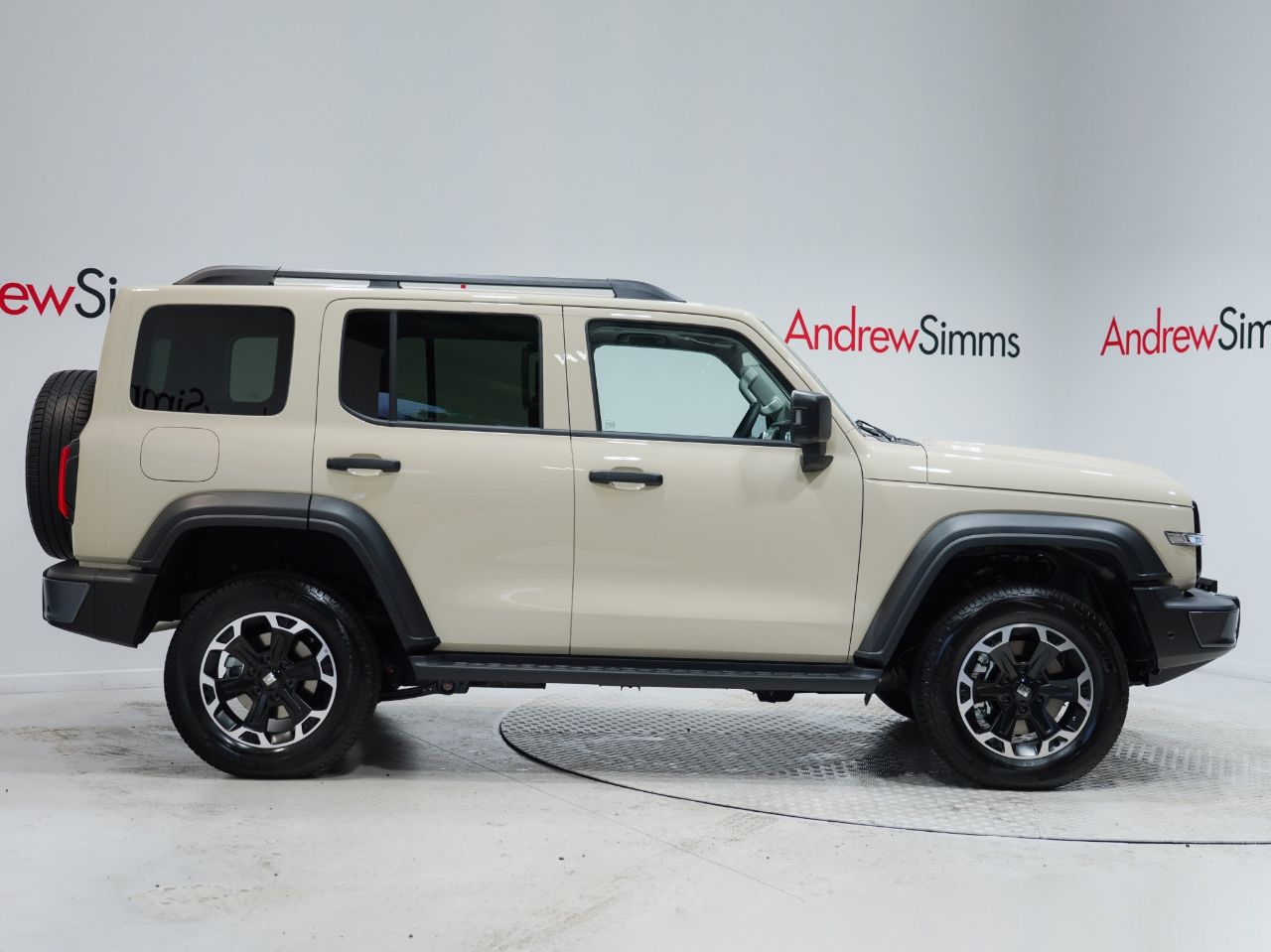 Vehicle image 3