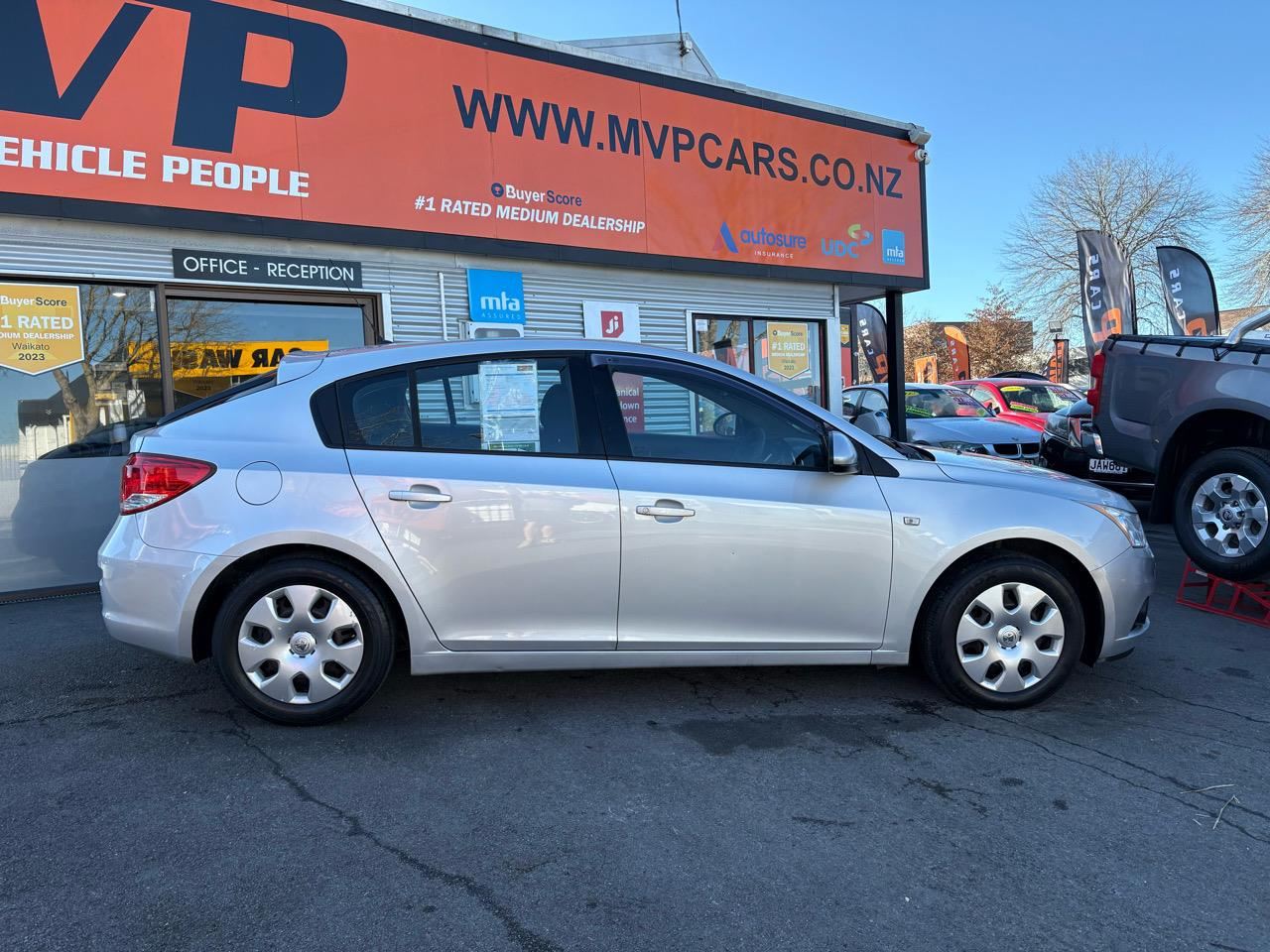 Vehicle image 3