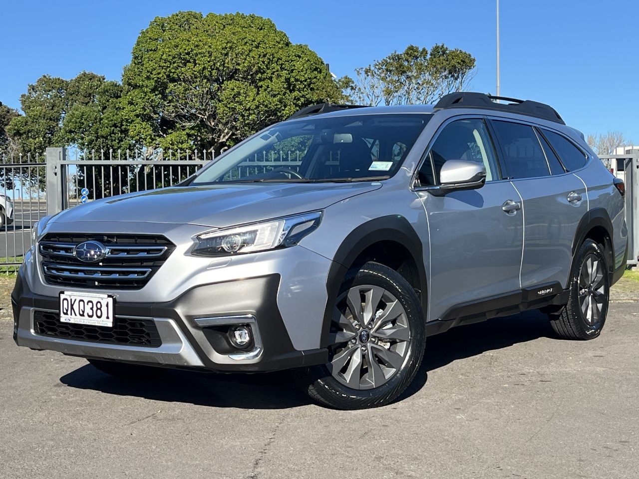 Vehicle image 1