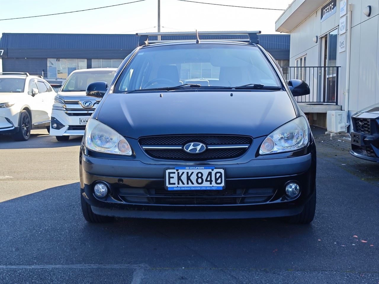 Vehicle image 3