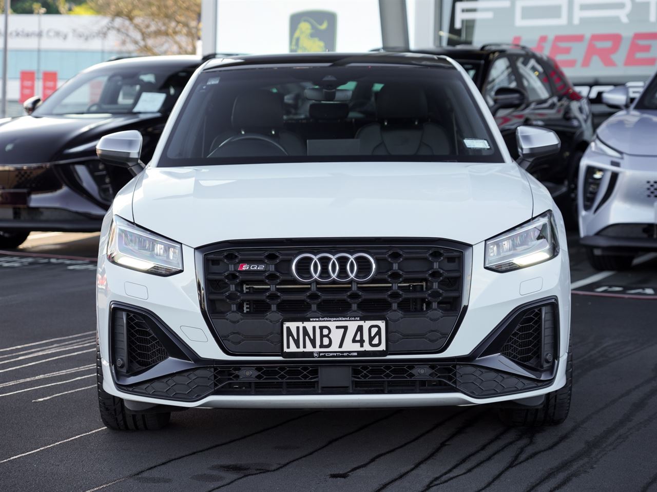 Vehicle image 3