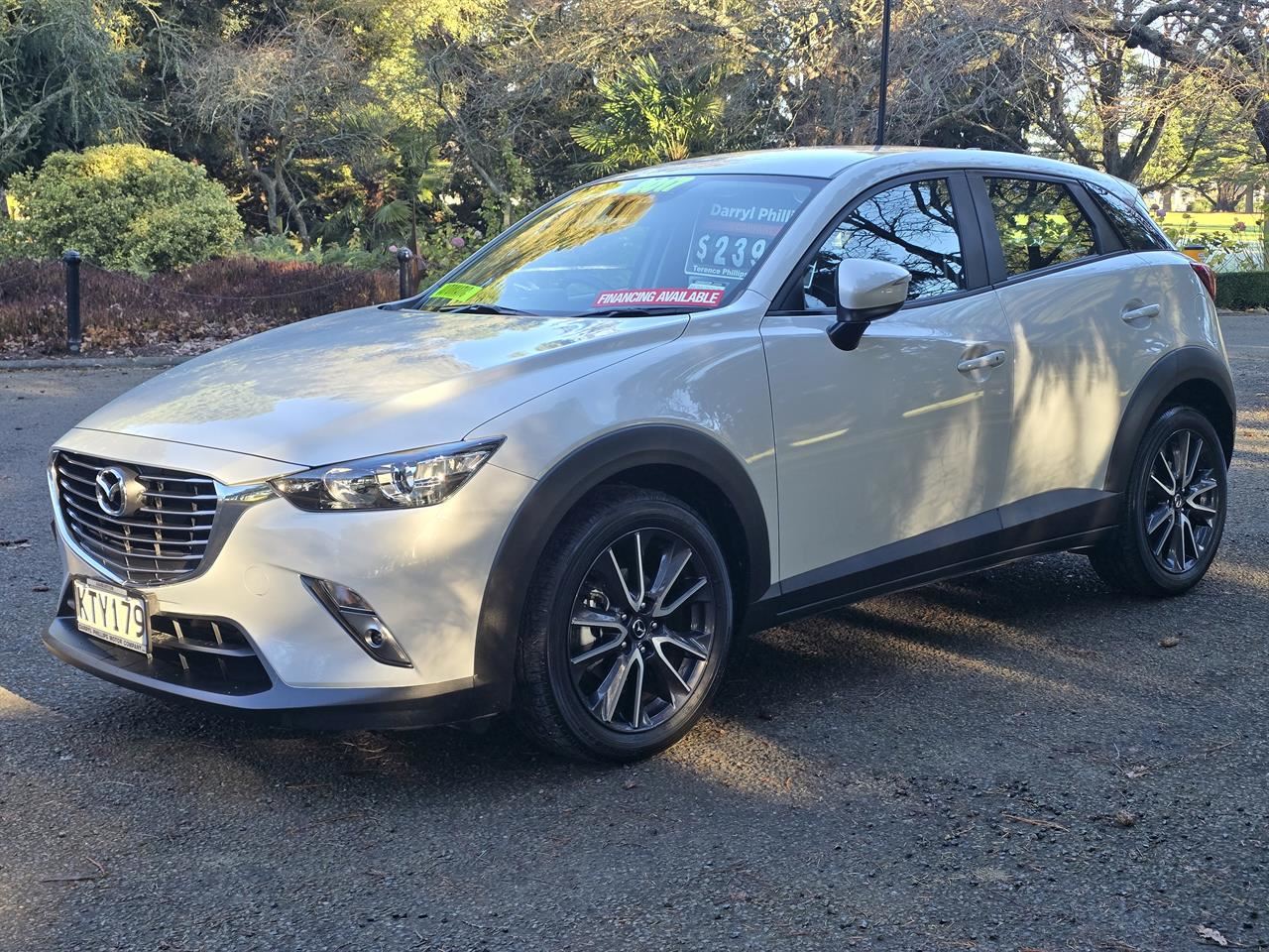 Vehicle image 3