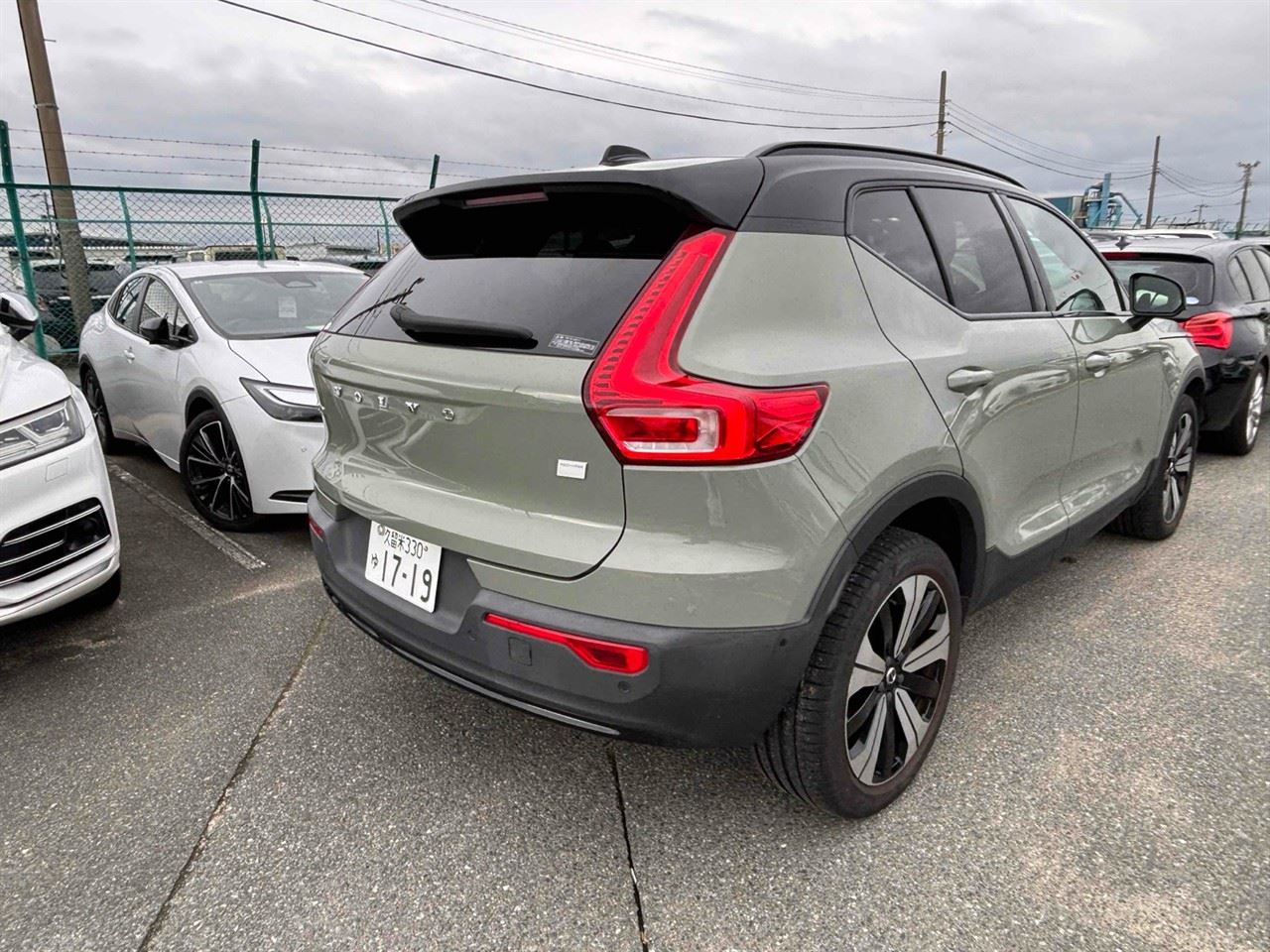 Vehicle image 2