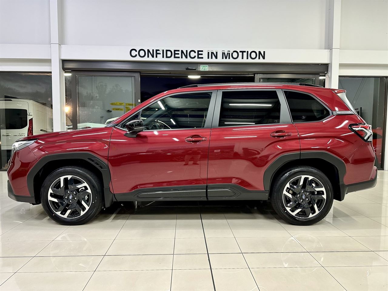 Vehicle image 4
