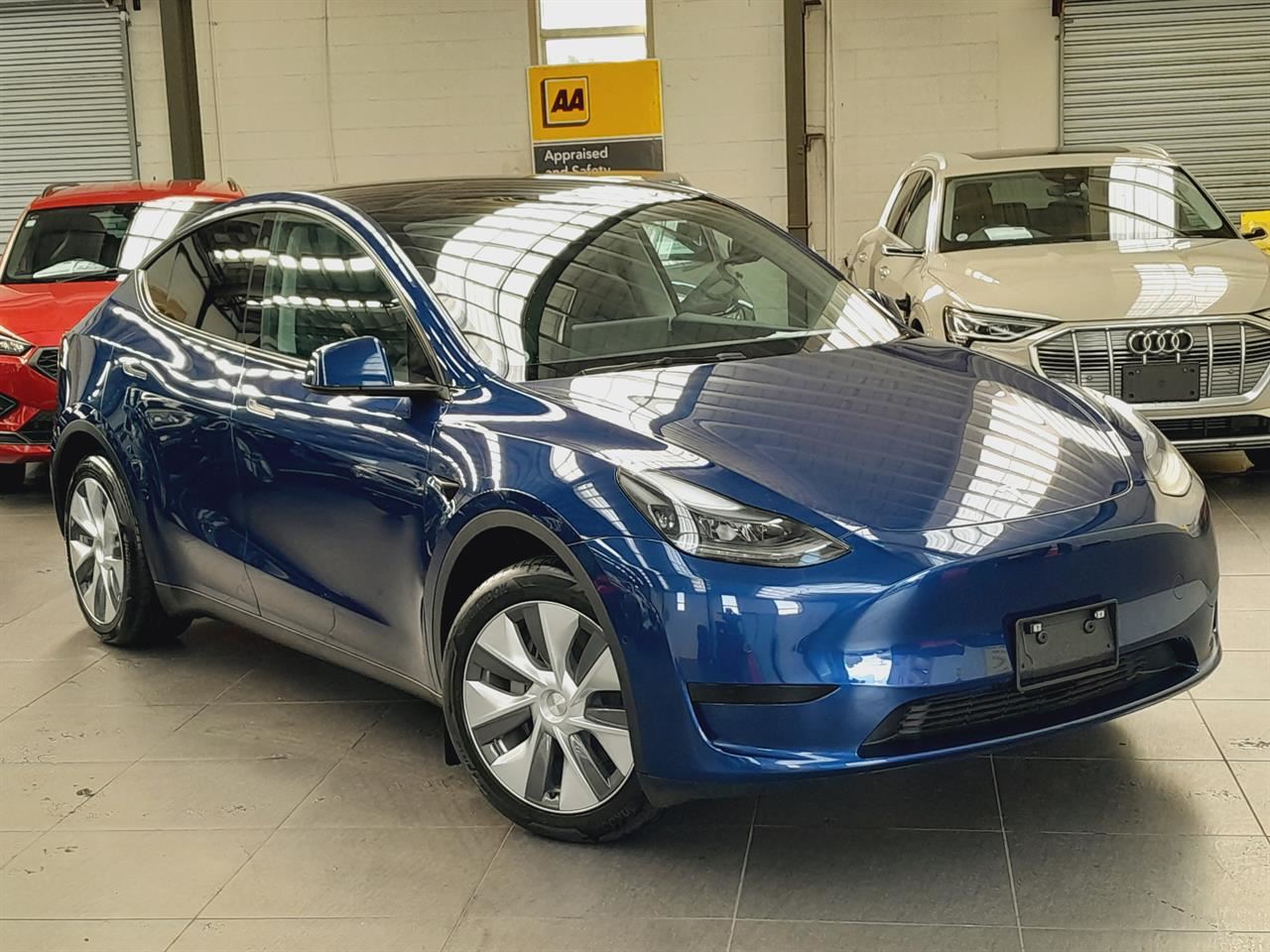 Vehicle image 2