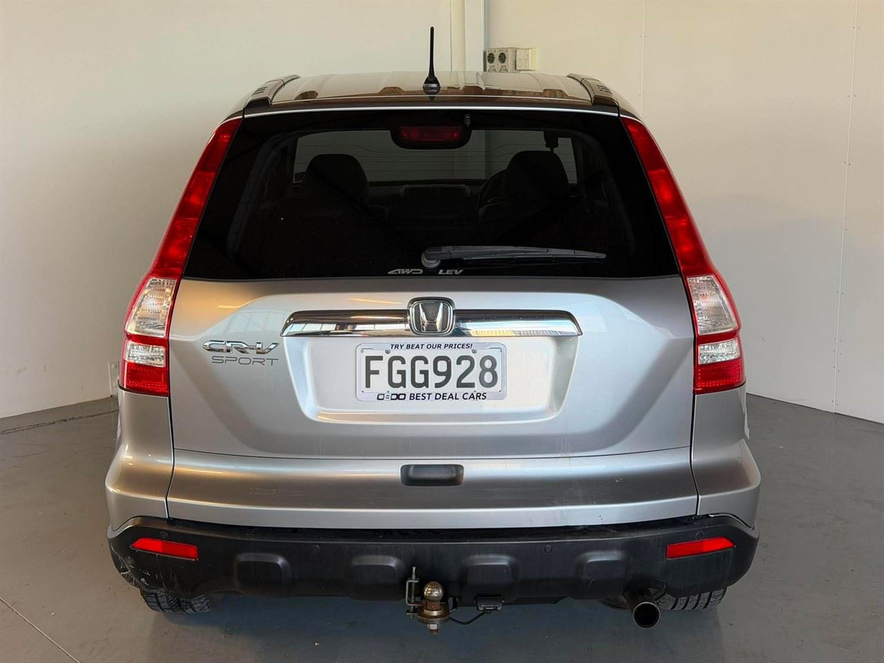 Vehicle image 5