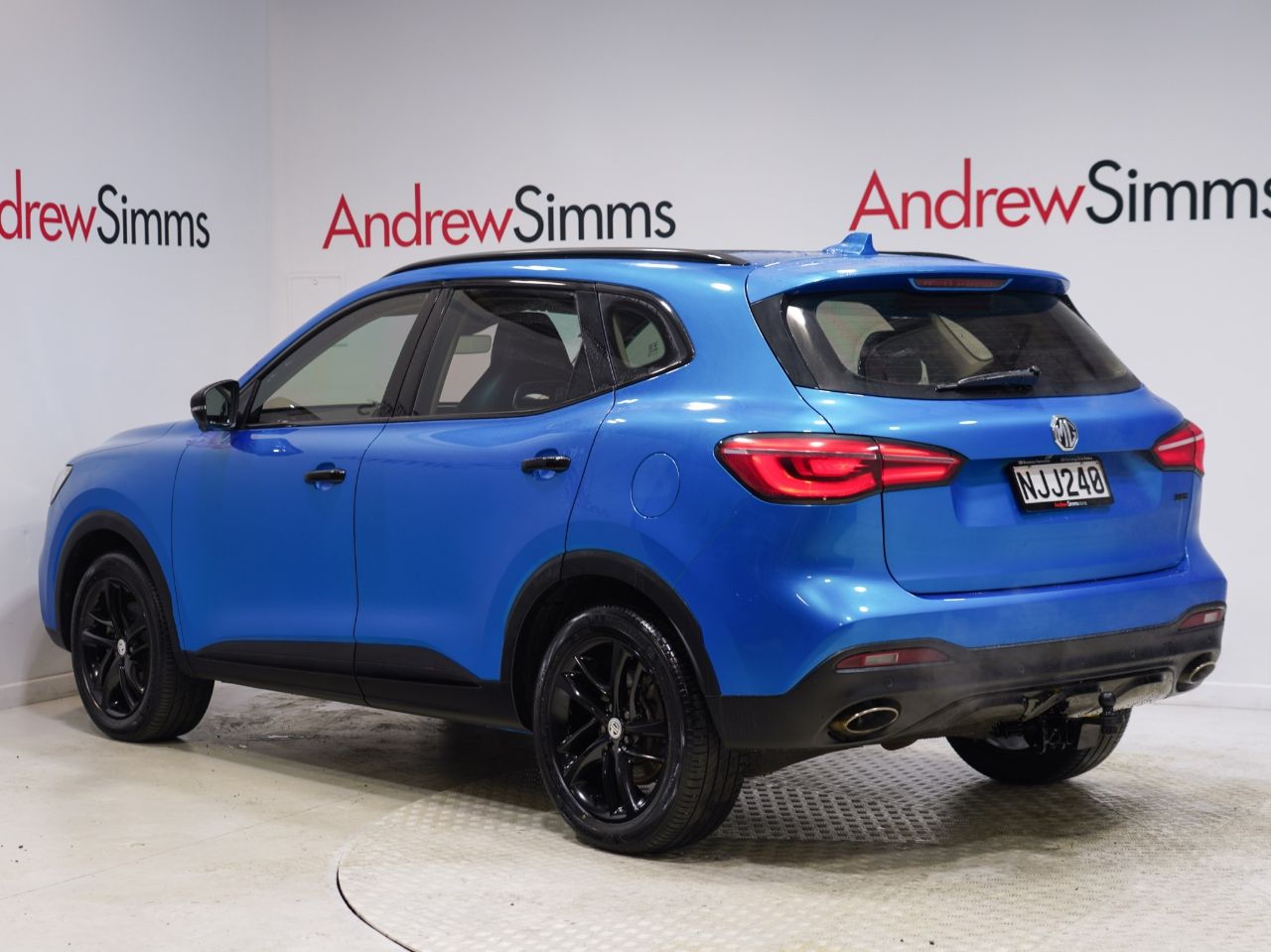 Vehicle image 2