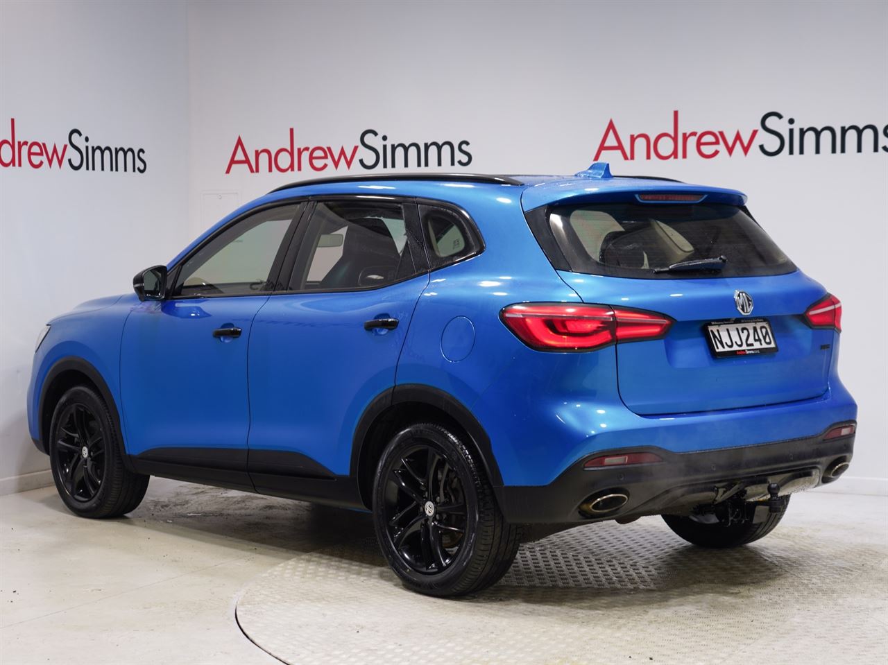 Vehicle image 2