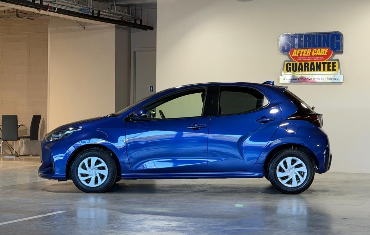 Vehicle image 5