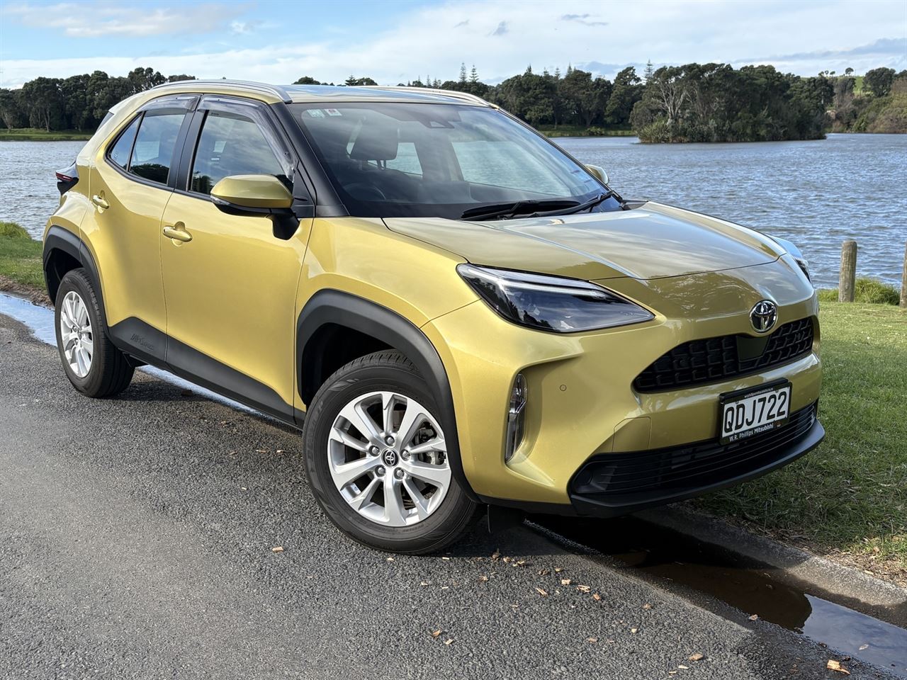 Vehicle image 1