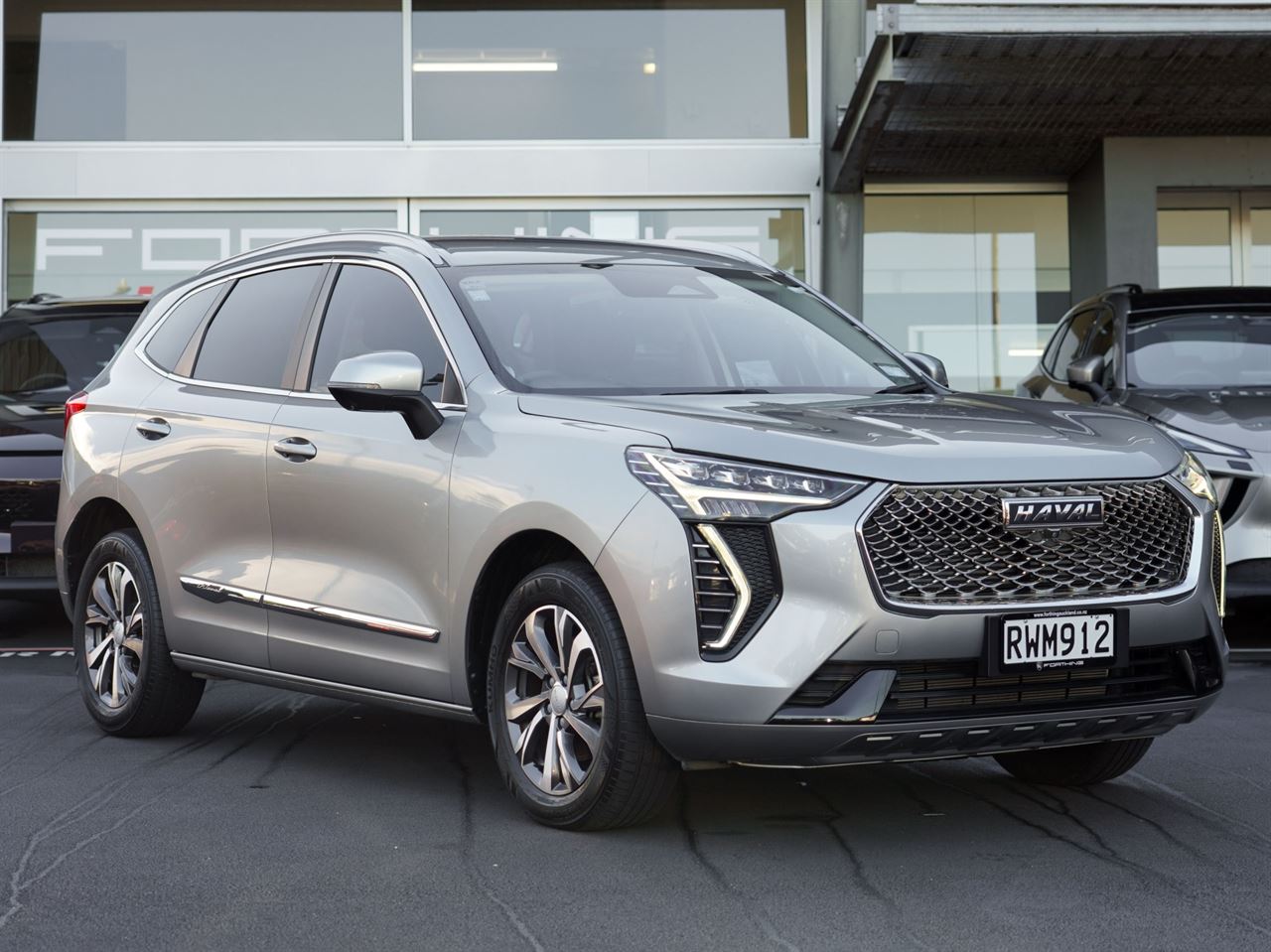 Vehicle image 1