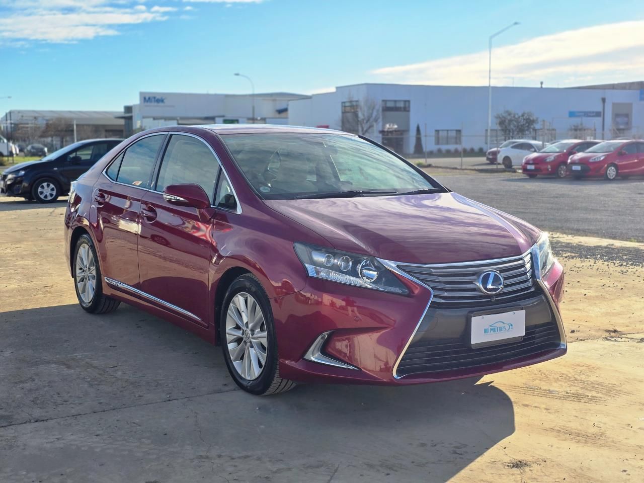 Vehicle image 3