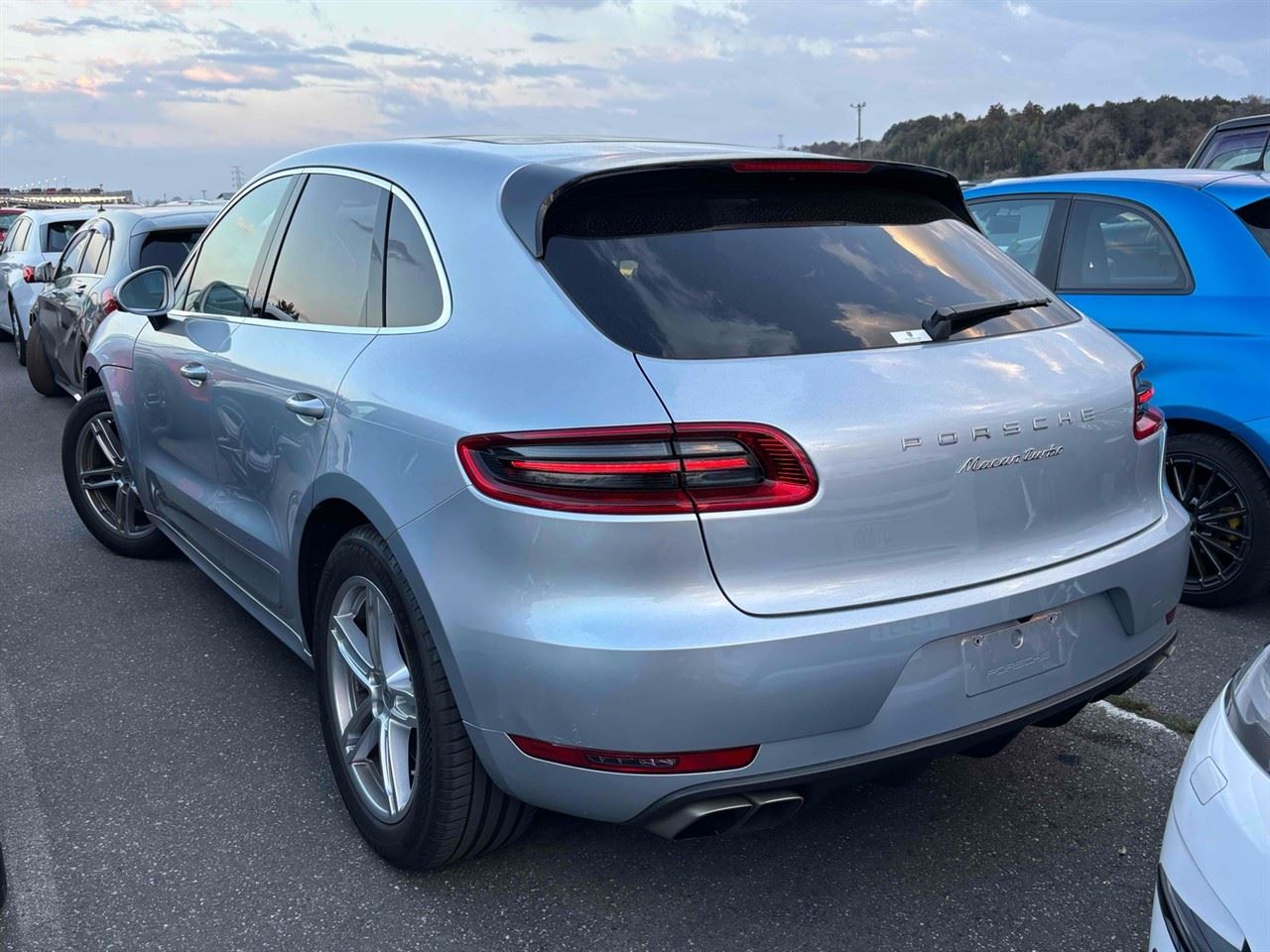 Vehicle image 2