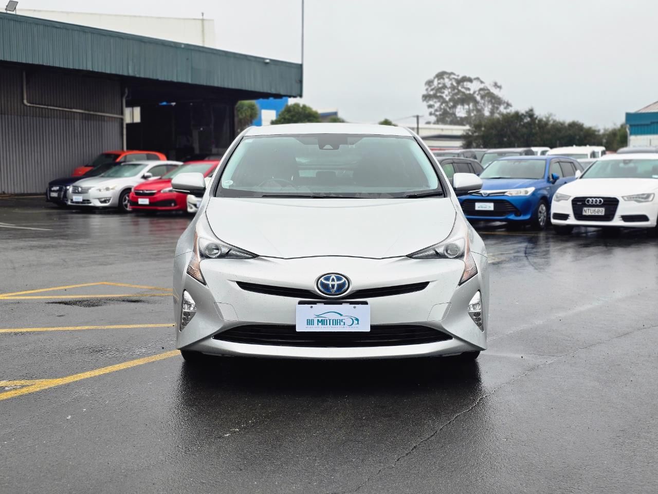 Vehicle image 2
