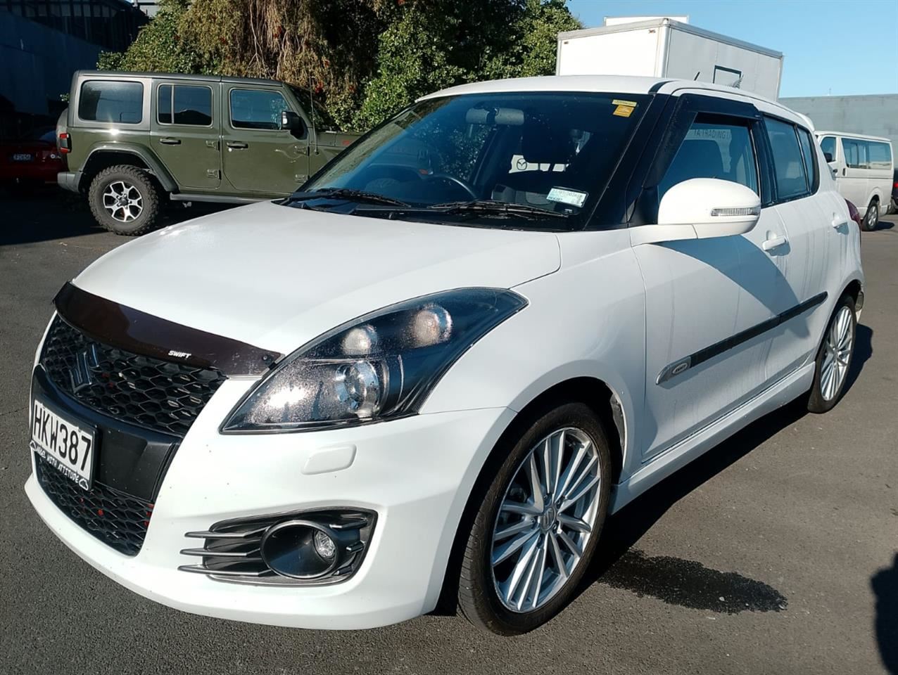 Vehicle image 1
