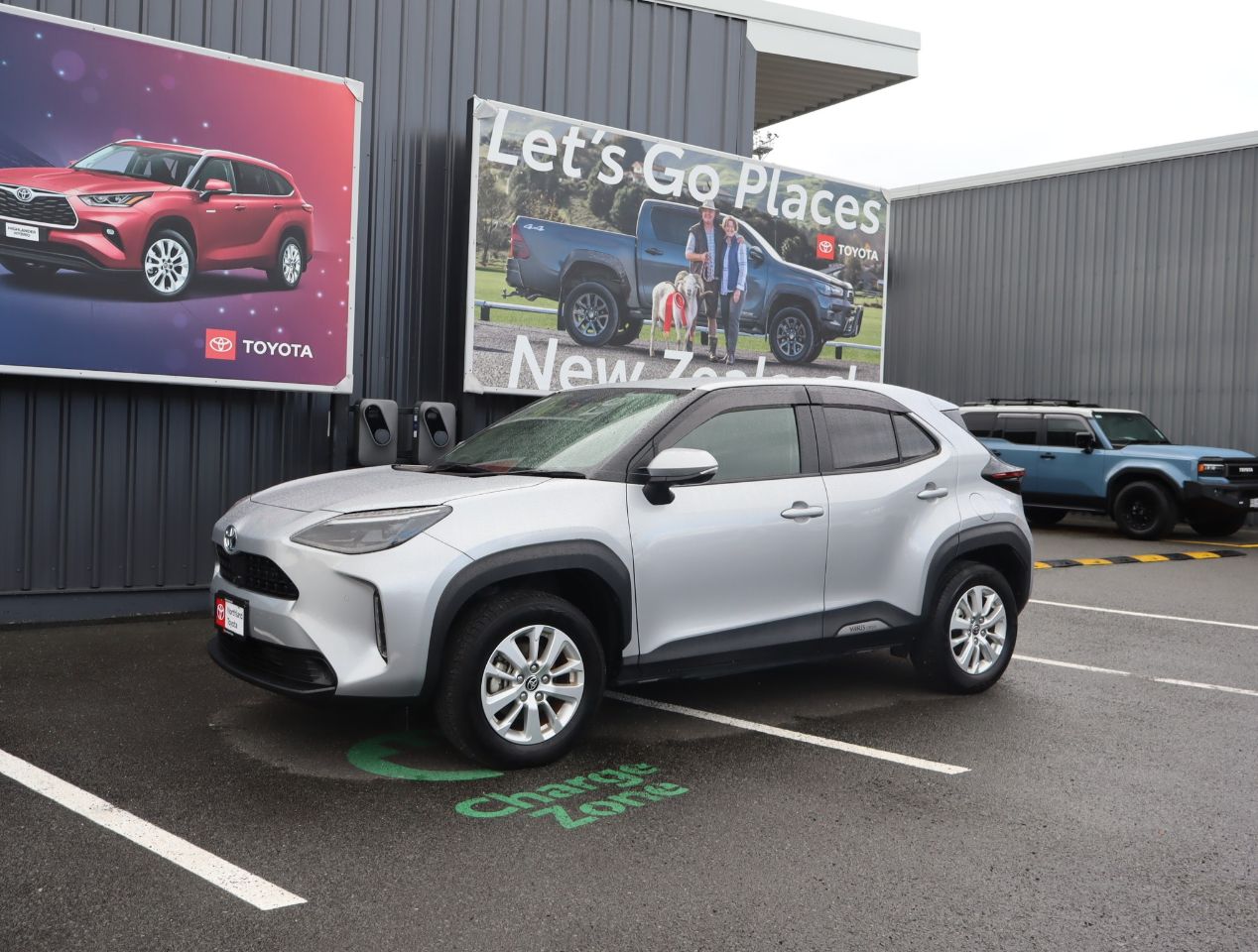 Vehicle image 1