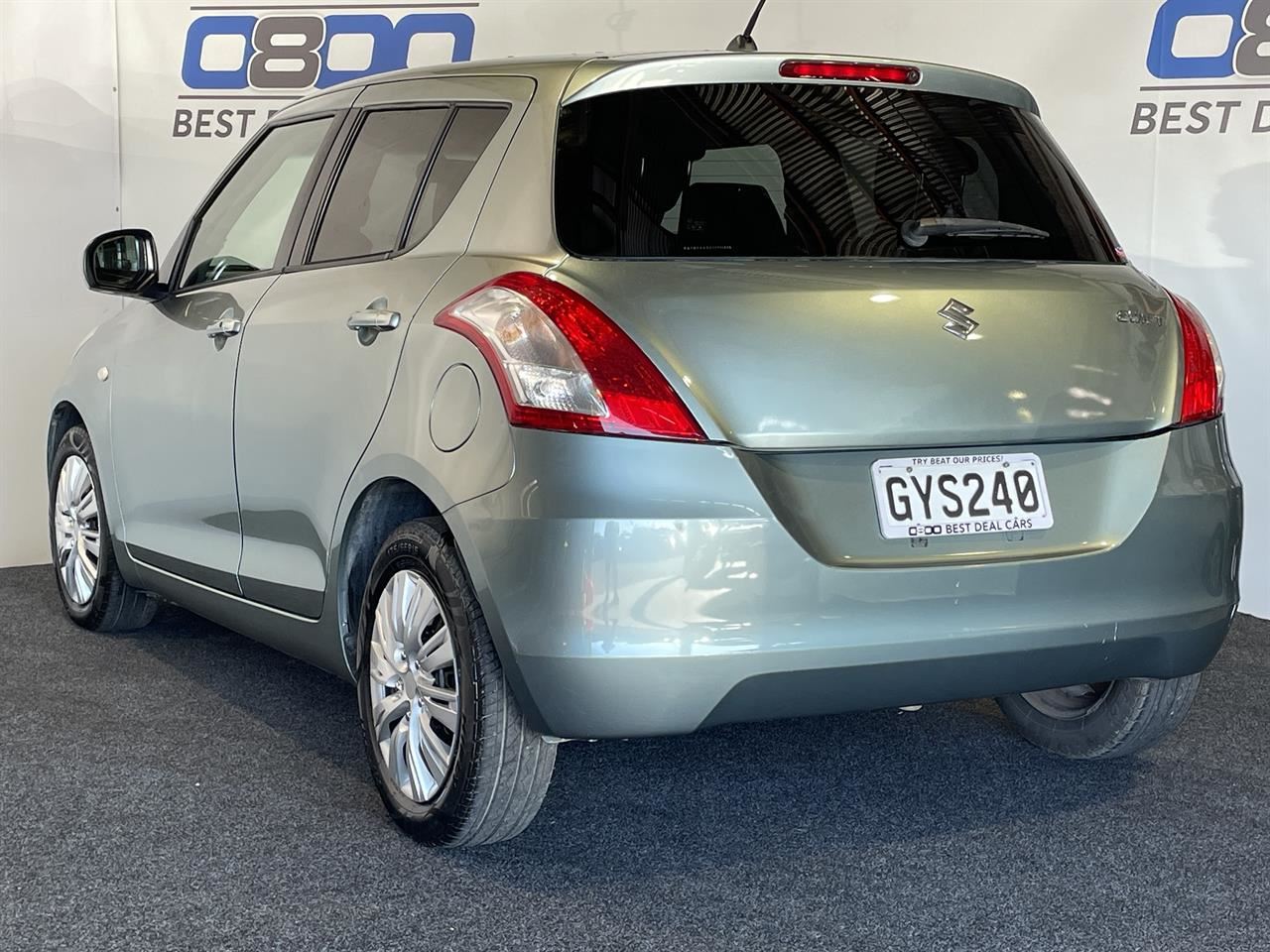 Vehicle image 4