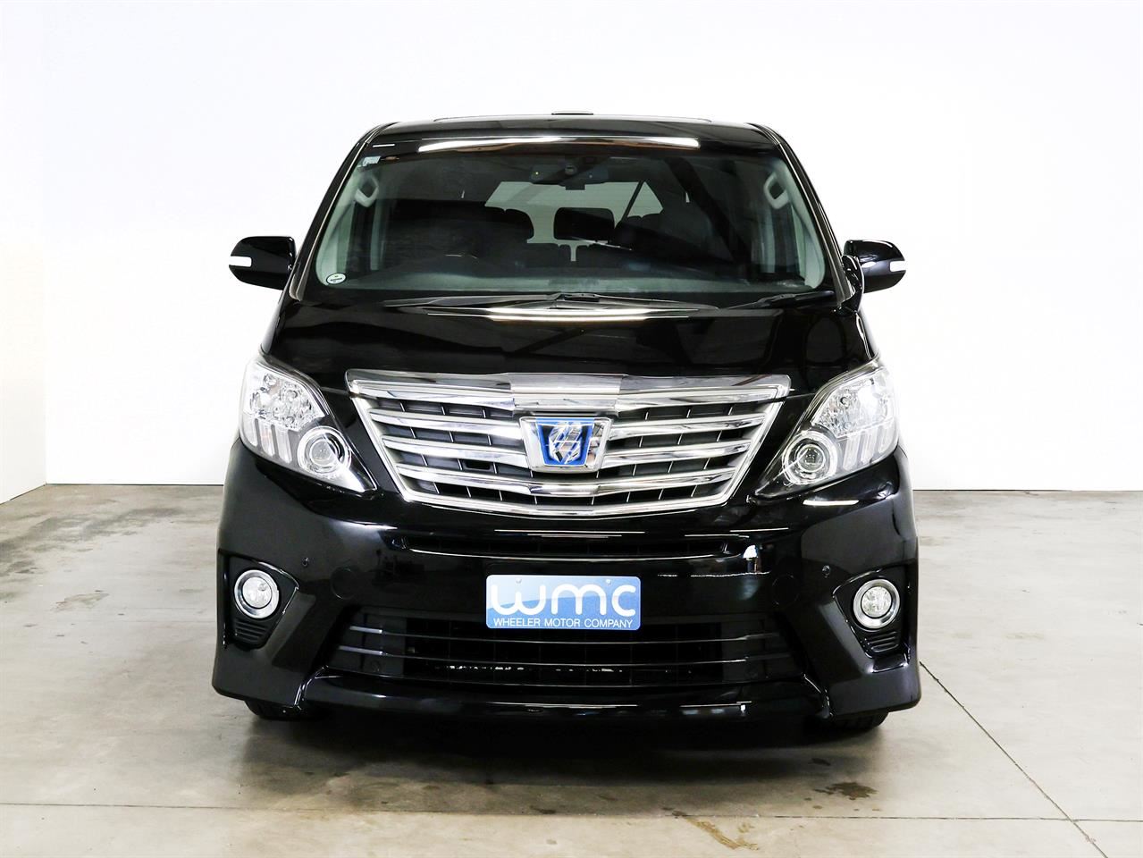 Vehicle image 3