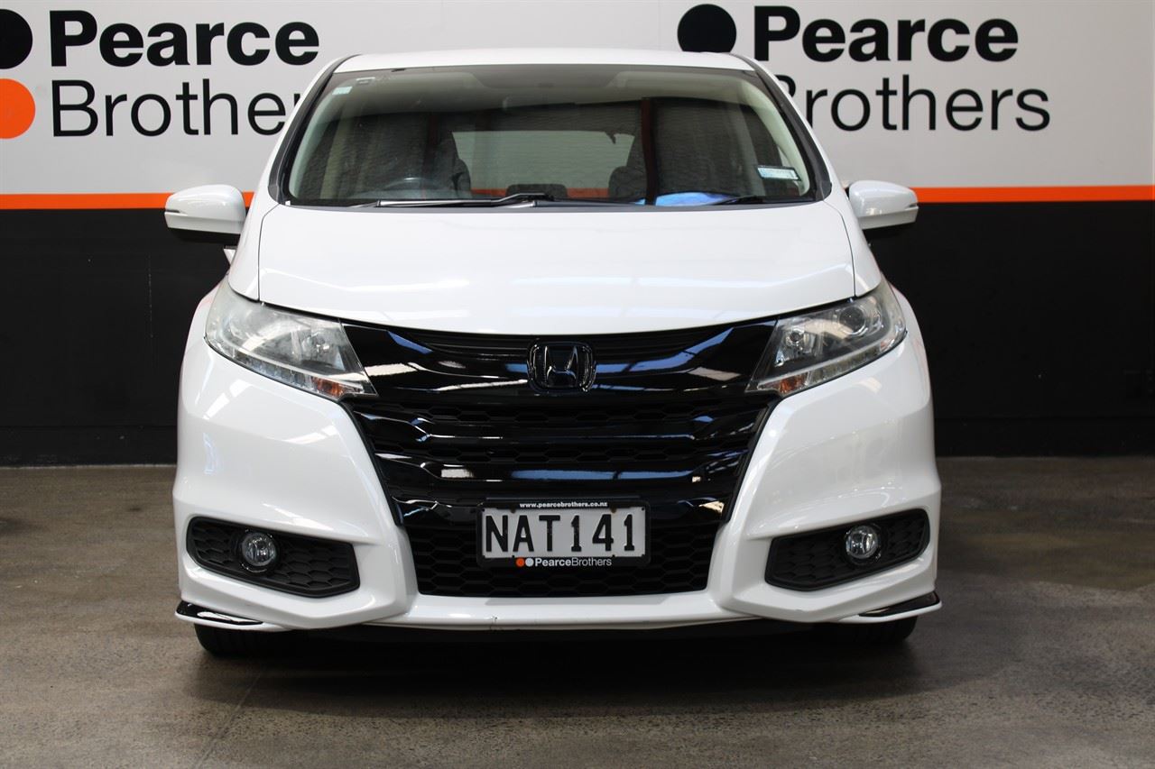 Vehicle image 3