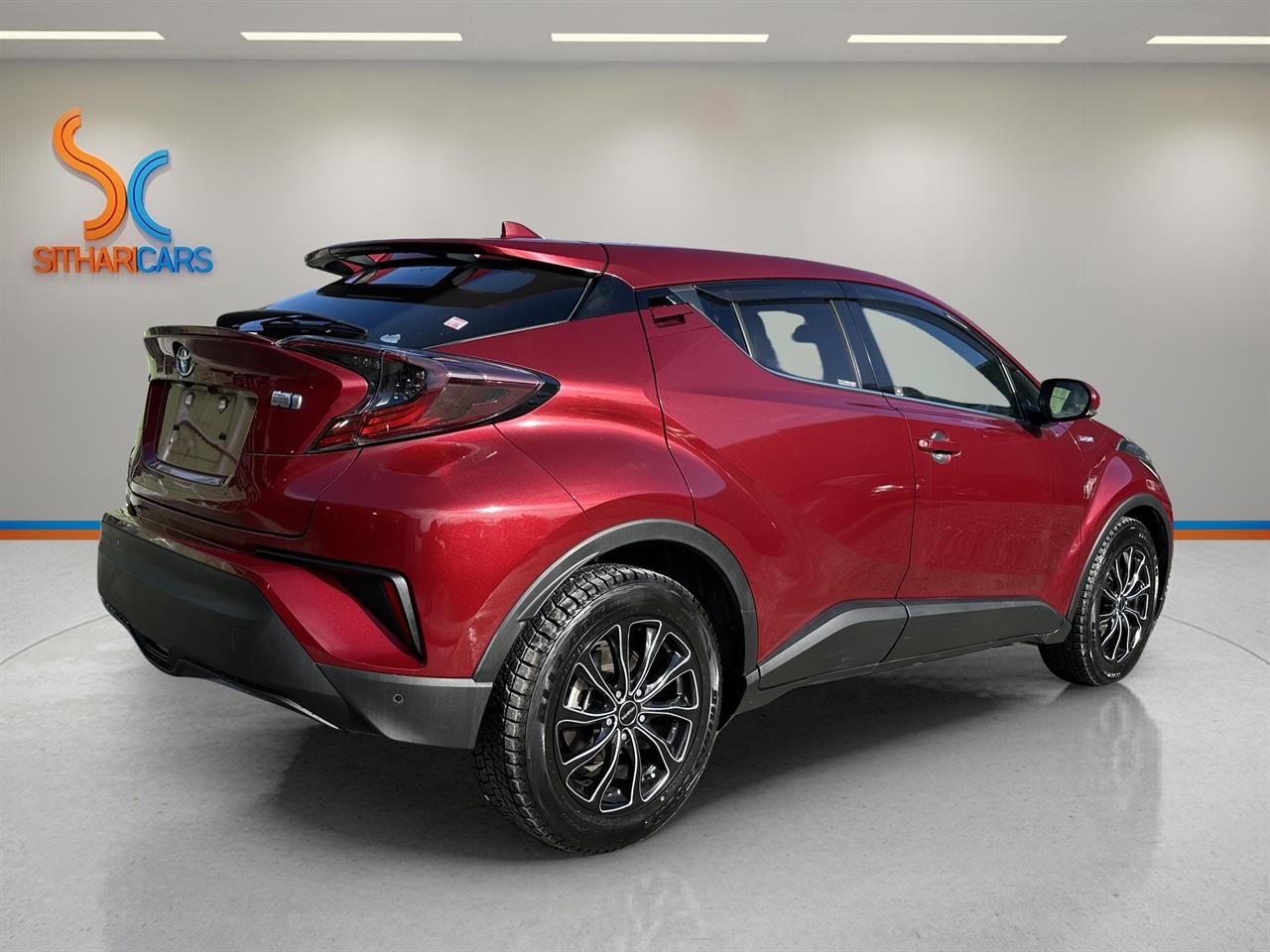Vehicle image 4