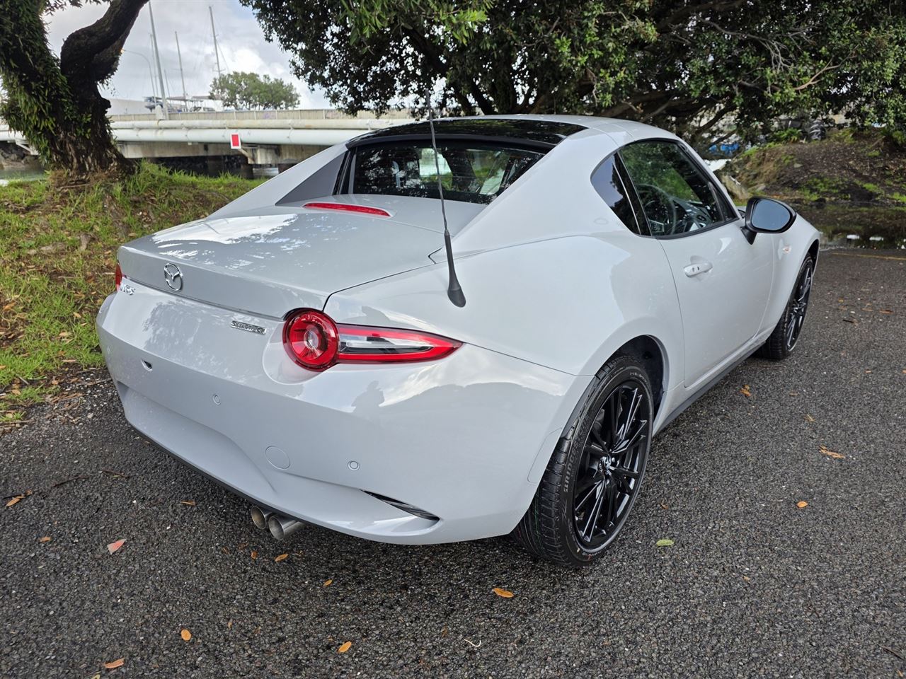 Vehicle image 2