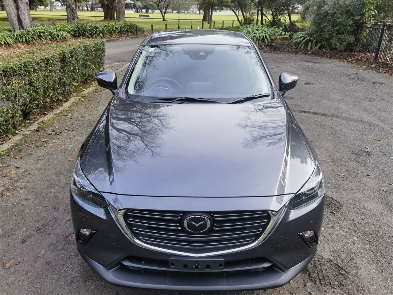 Vehicle image 3