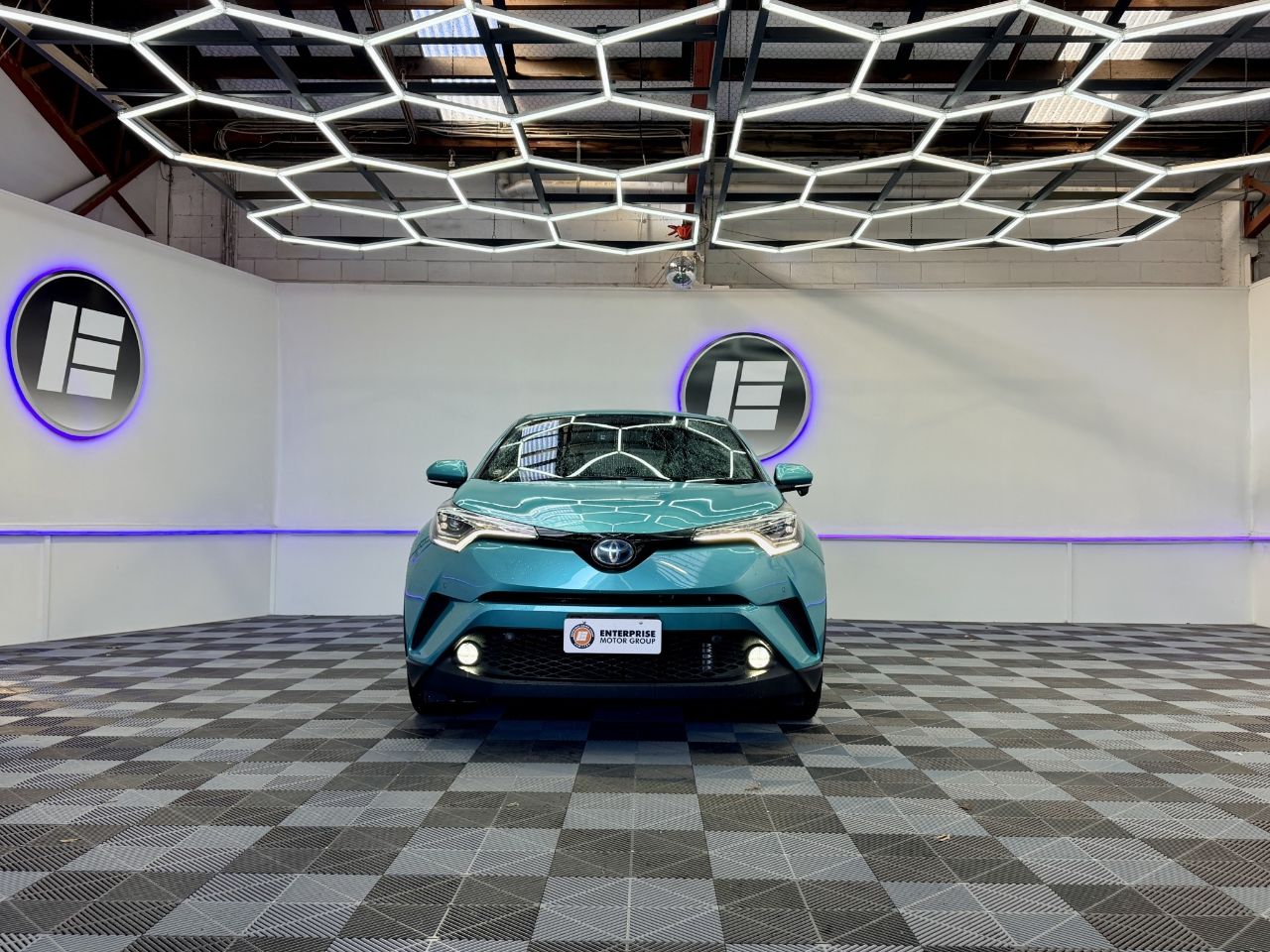 Vehicle image 2