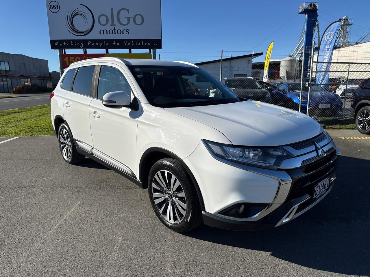 Vehicle image 2