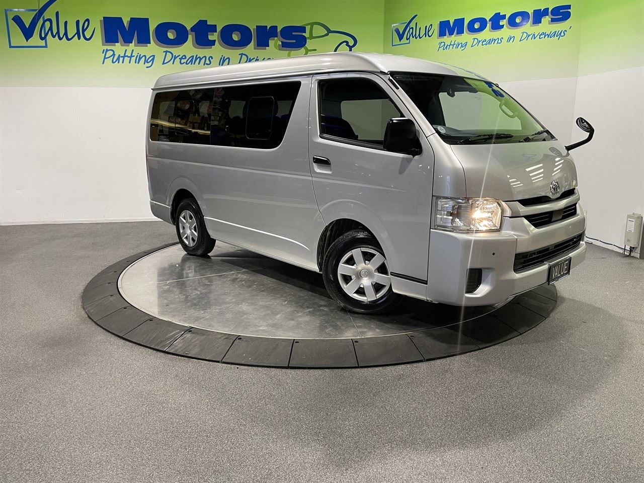 Vehicle image 1
