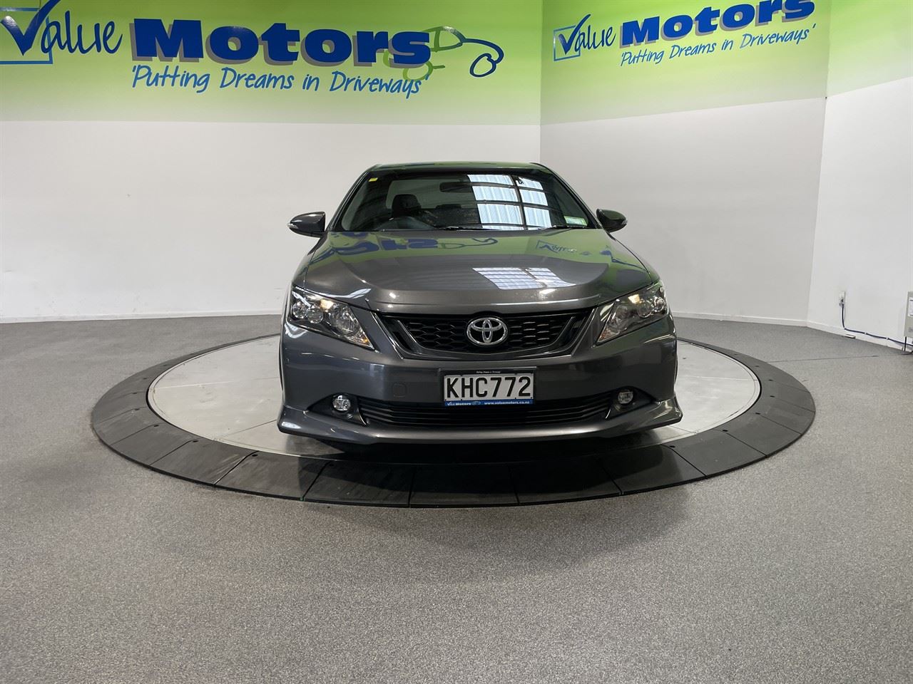 Vehicle image 2
