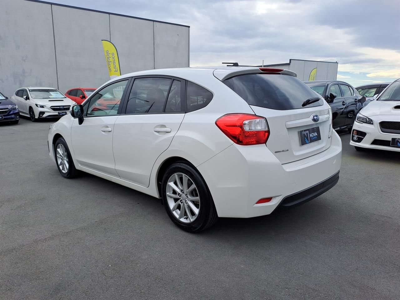 Vehicle image 5