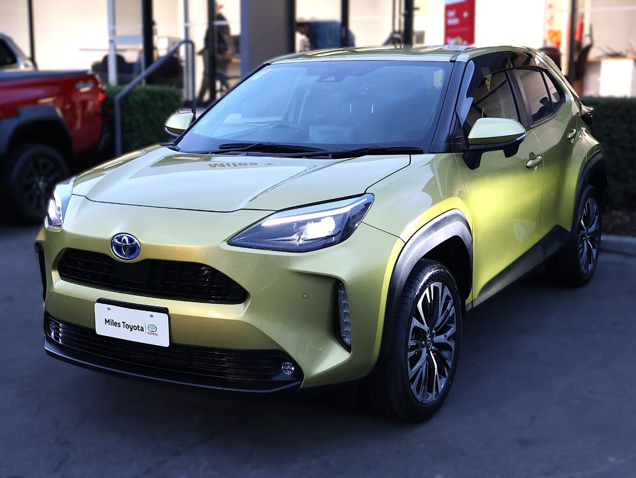 Vehicle image 3