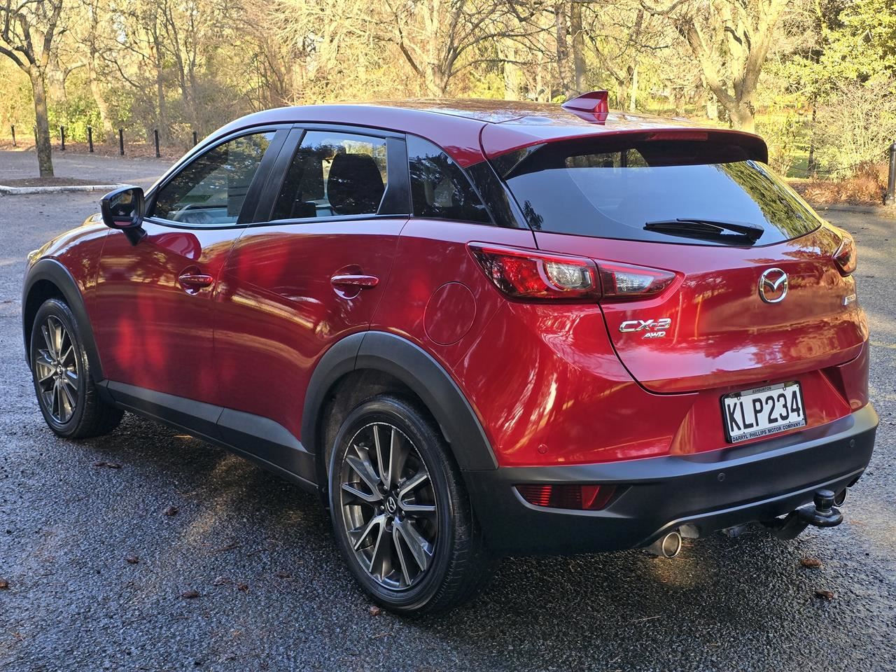 Vehicle image 4