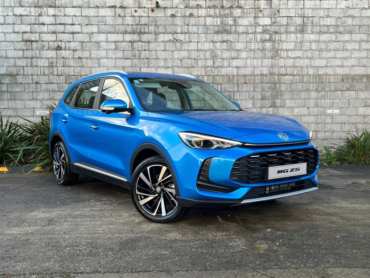 Vehicle image 1