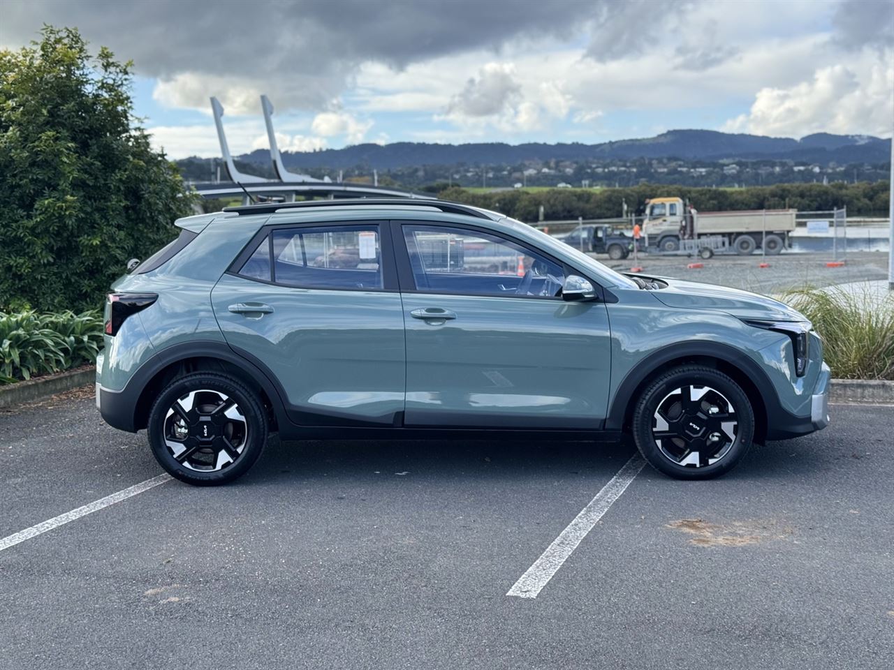 Vehicle image 2