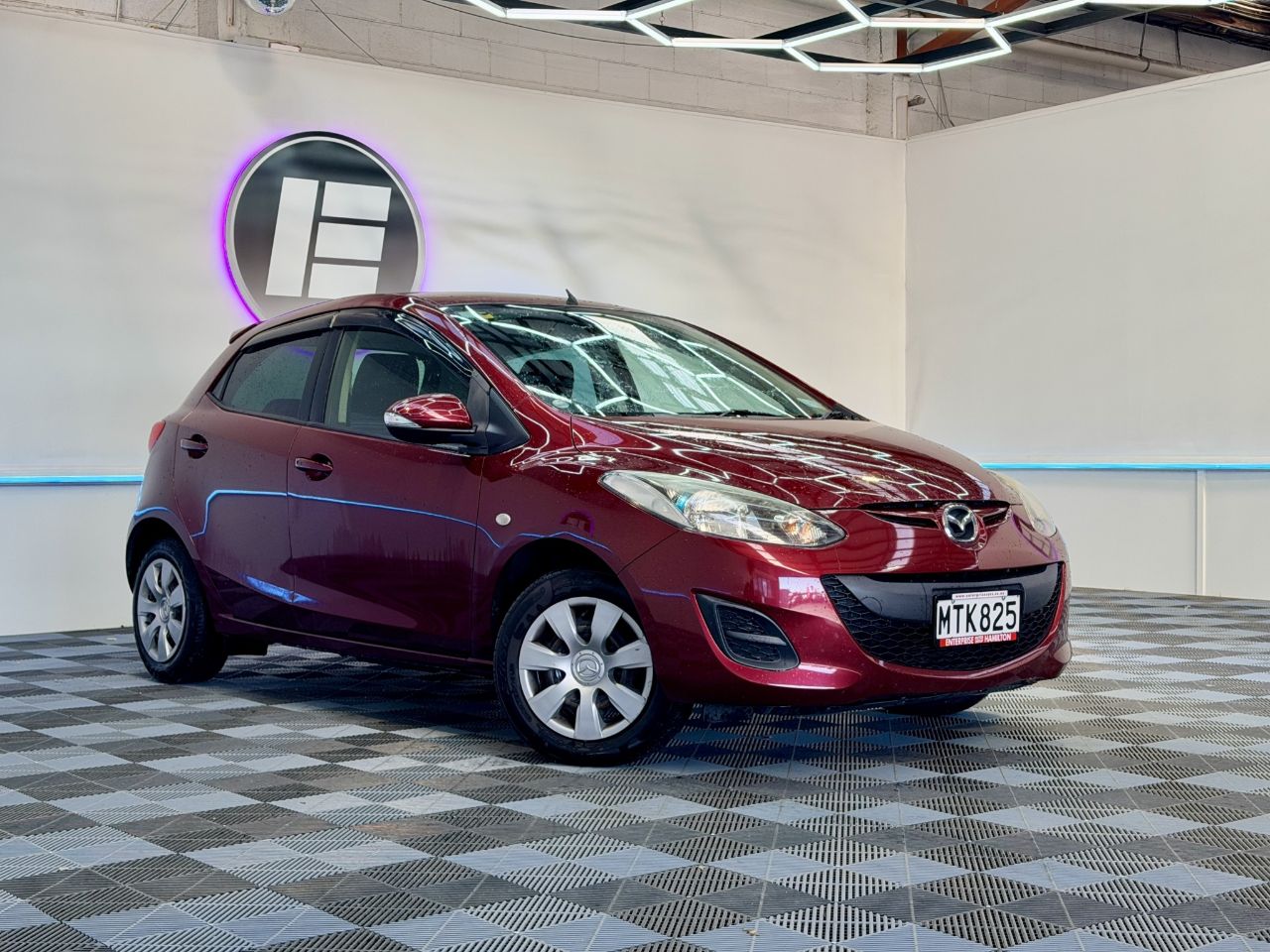 Vehicle image 1