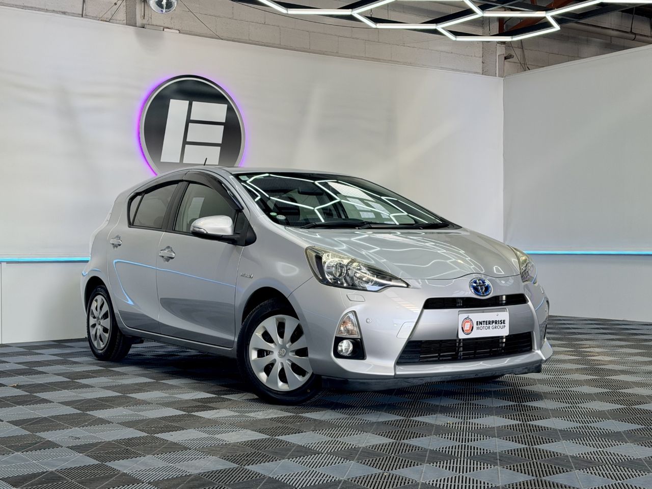 Vehicle image 1