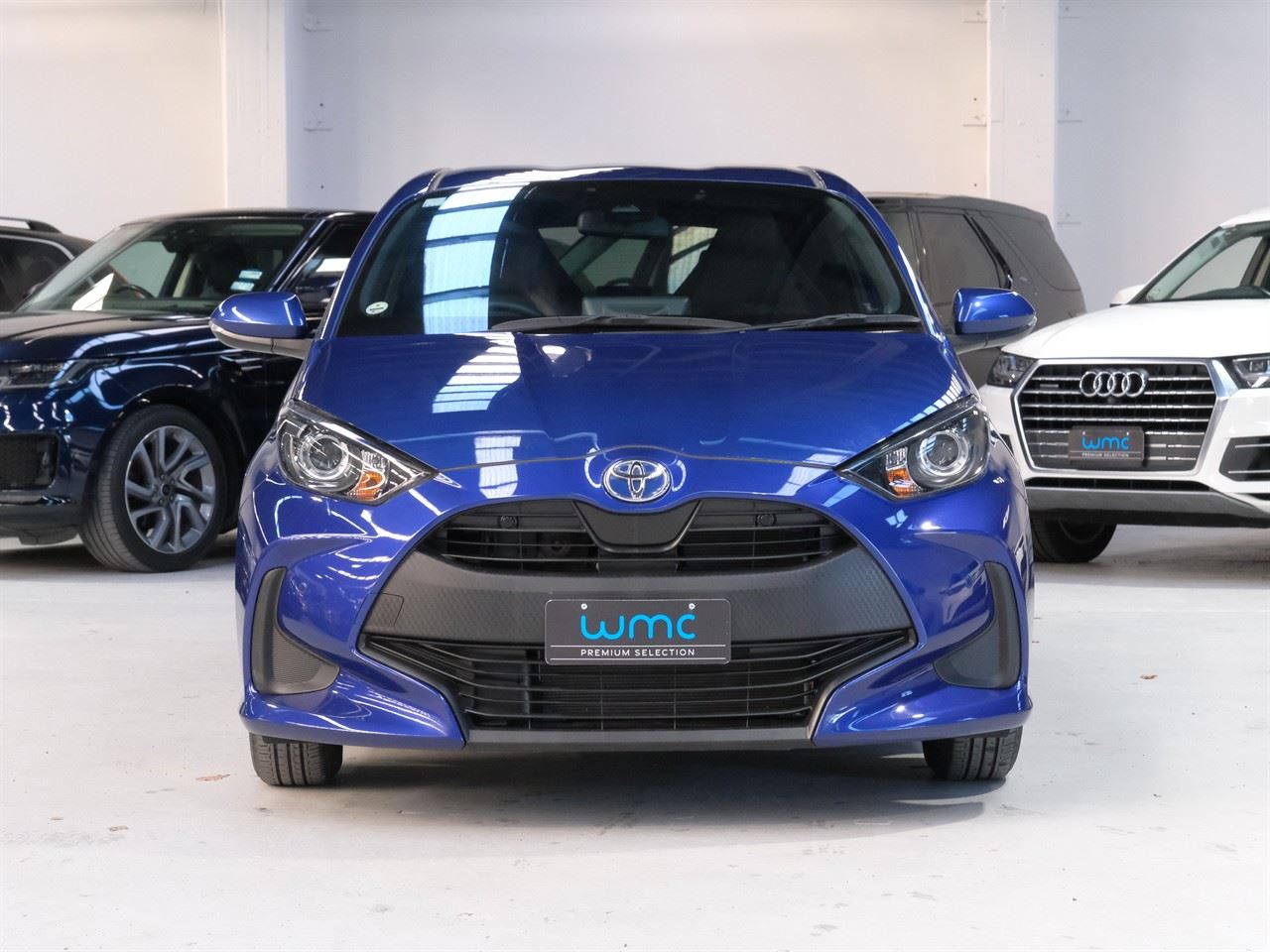 Vehicle image 3