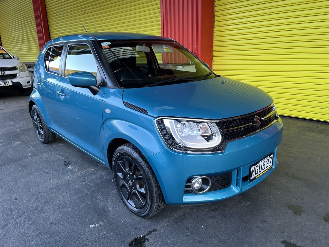 Vehicle image 1