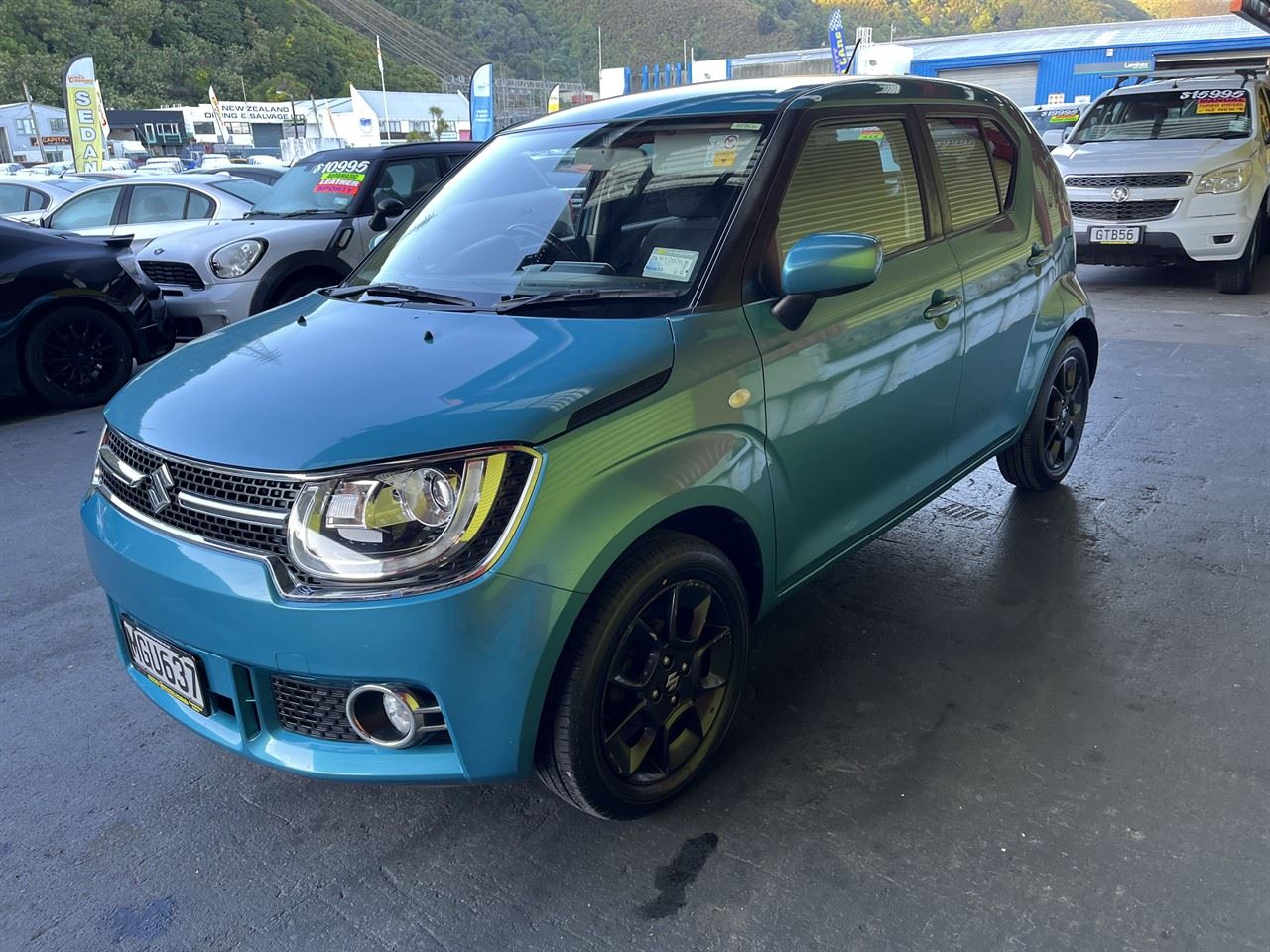 Vehicle image 3